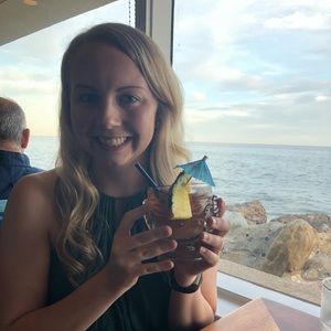 Meet your Posher, Emily